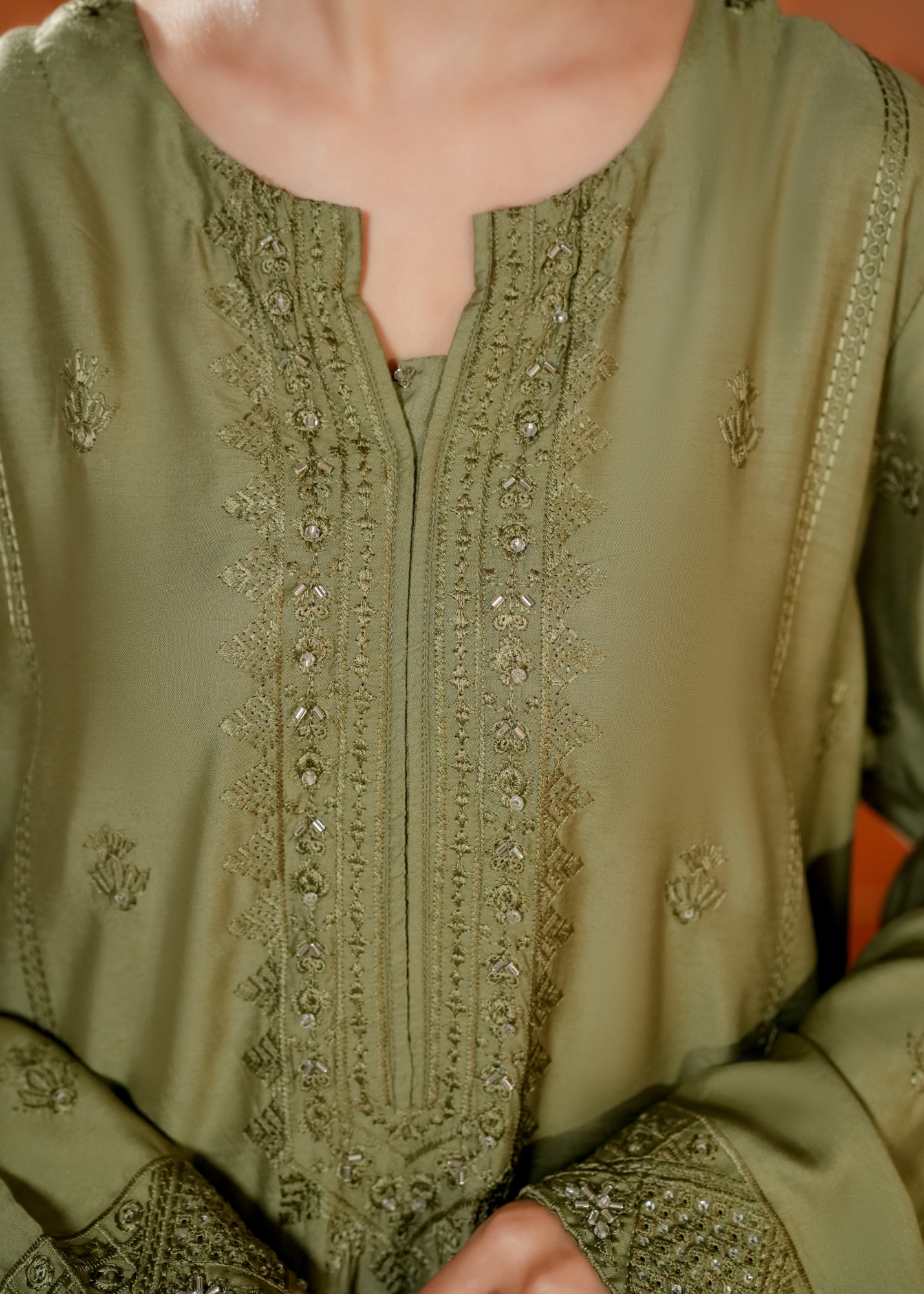 Raaz Mahjabeen Luxe