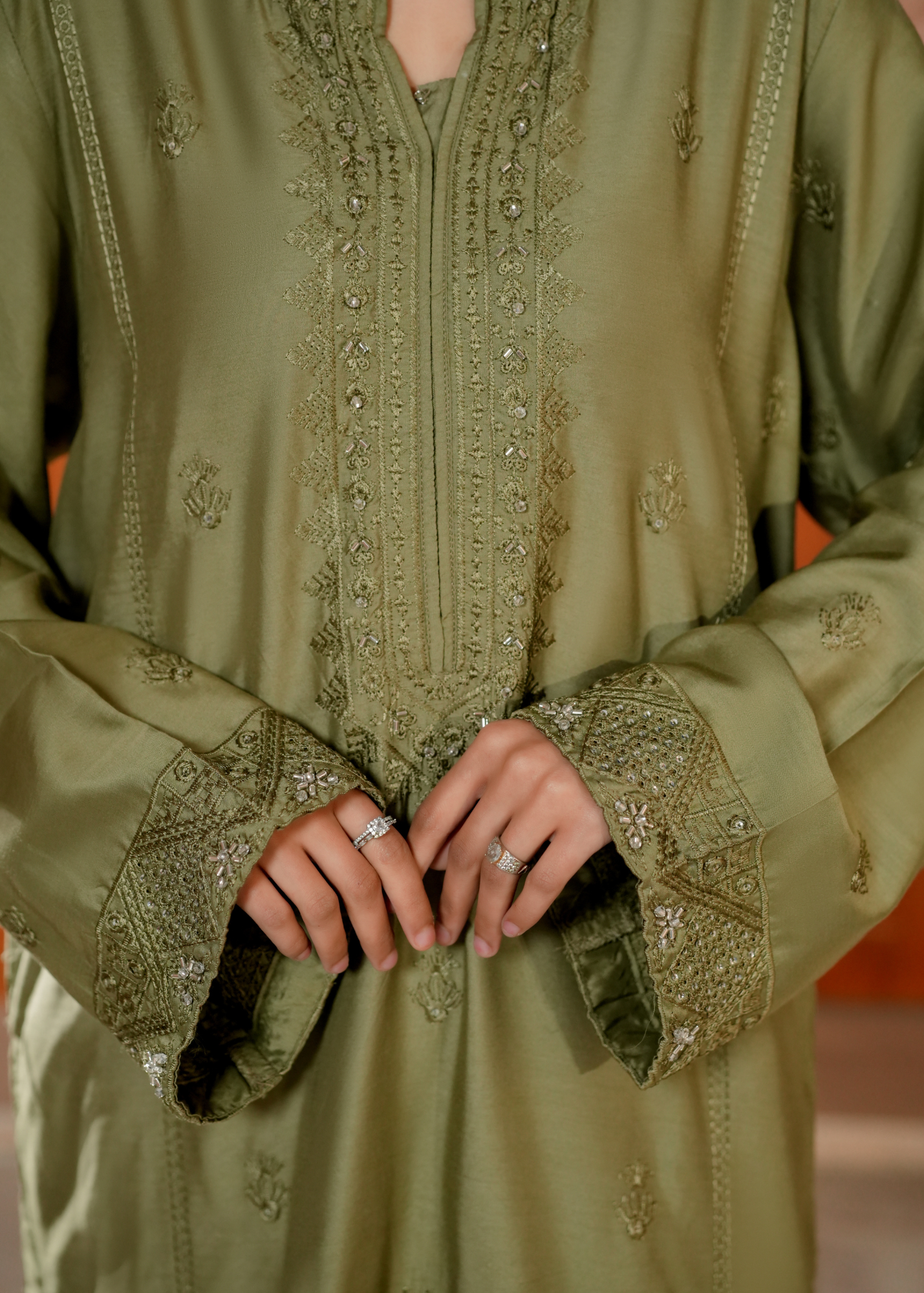 Raaz Mahjabeen Luxe