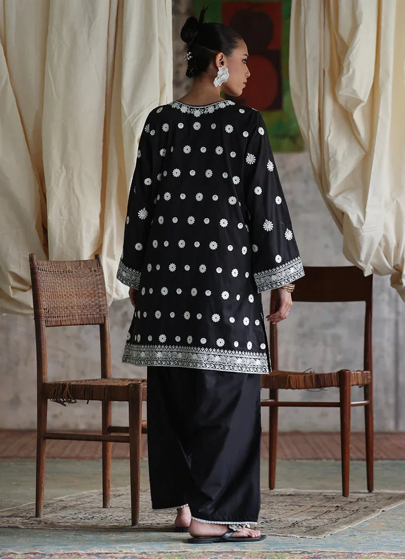 Raaz Black Chikankari Co-Ord Set – 2PC Cotton Stitched Suit