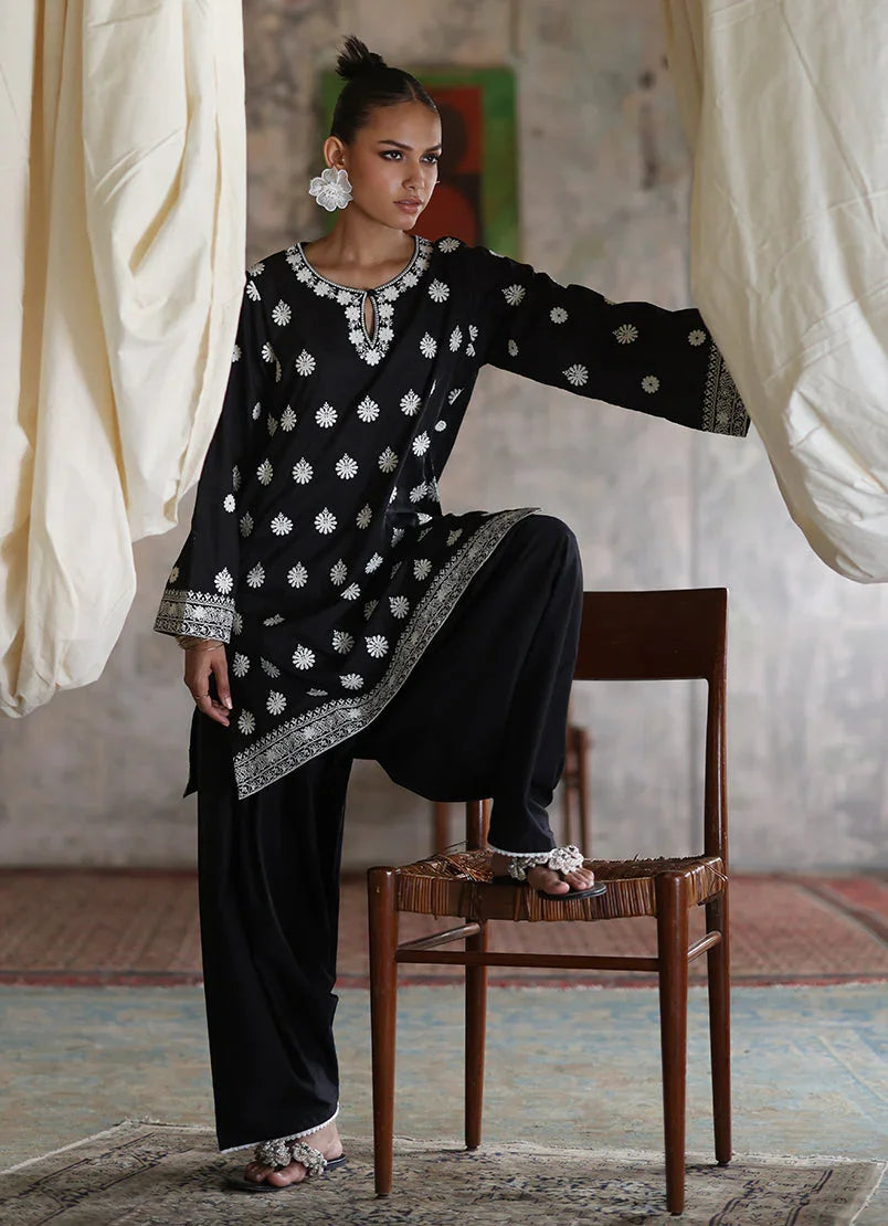 Raaz Black Chikankari Co-Ord Set – 2PC Cotton Stitched Suit