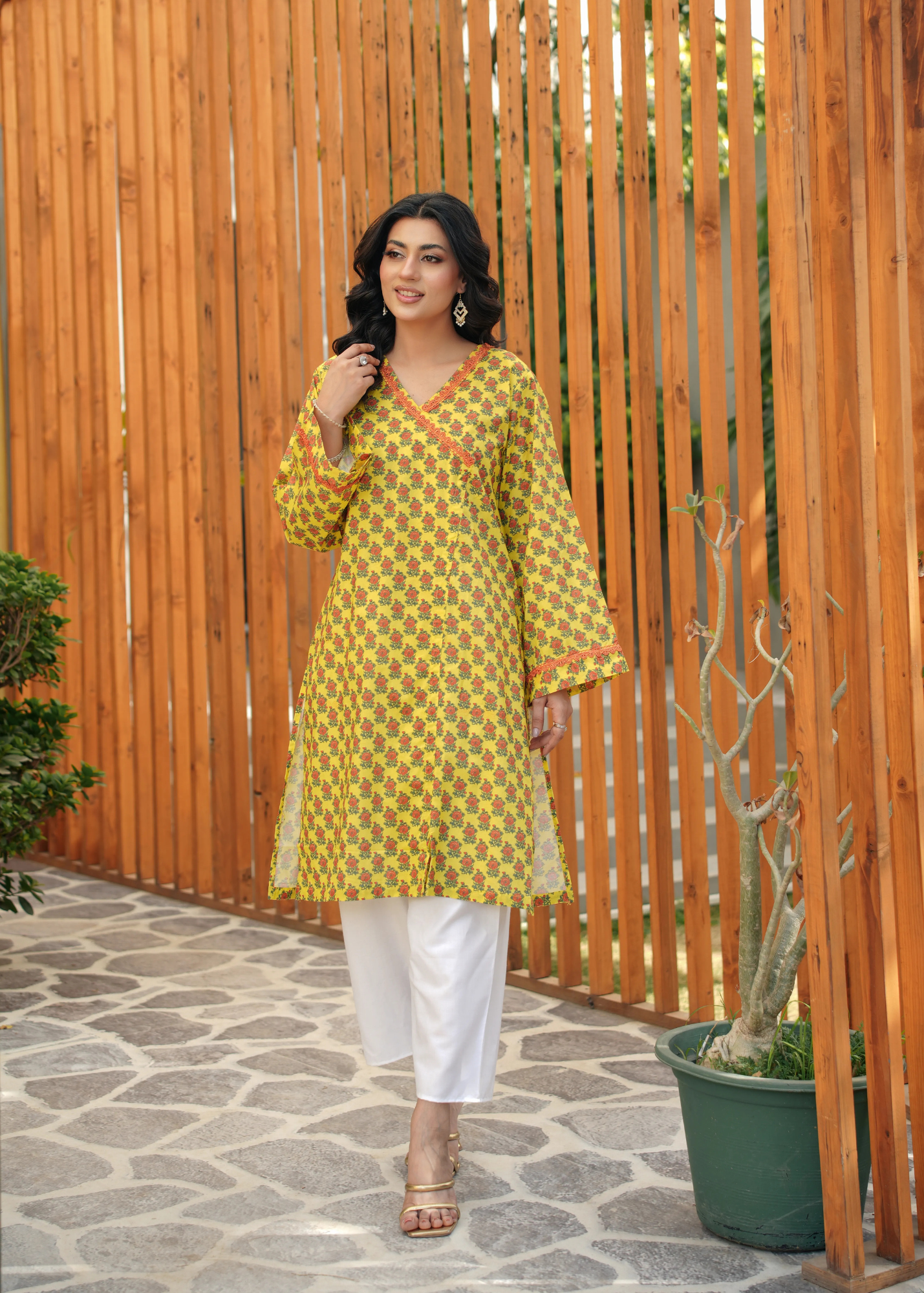 Raaz Gulnaar