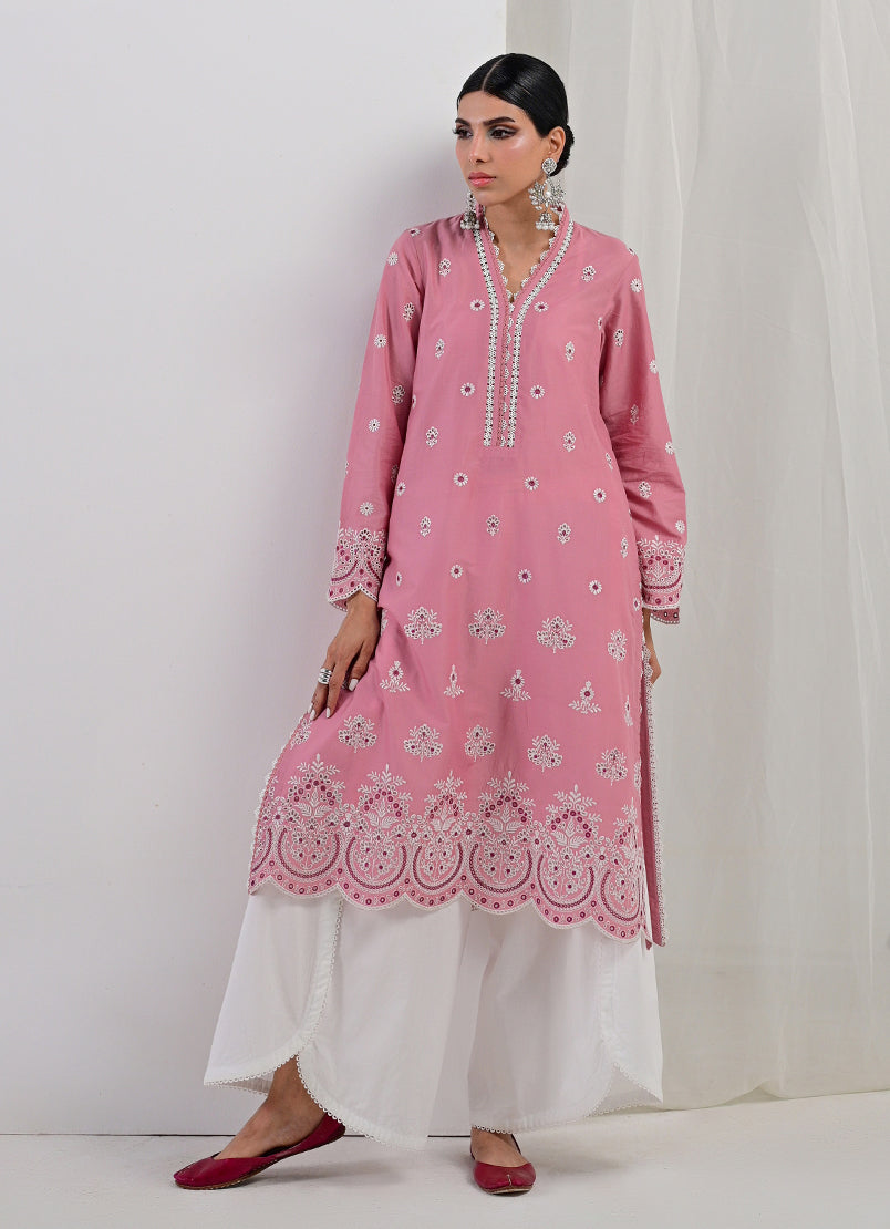 Raaz Peach Embroidered Kurti – Pure Cotton | Spring '25