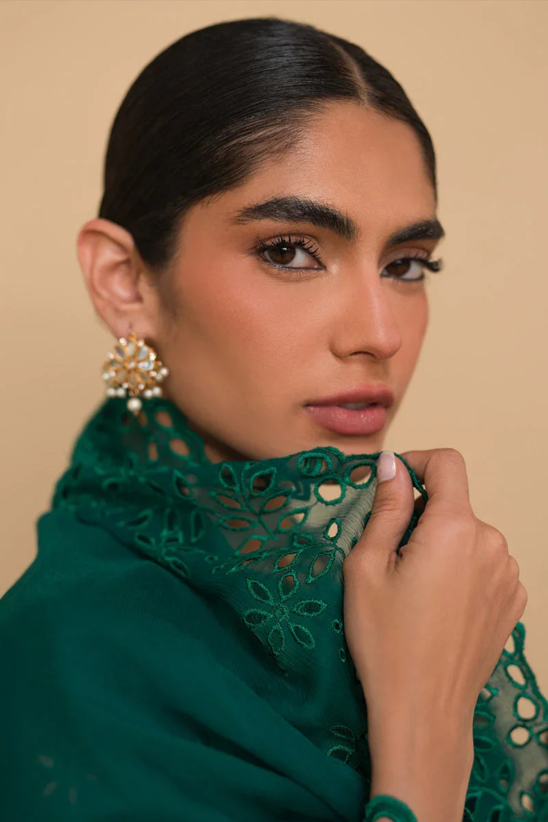 Raaz Pine Forest Lawn Suit – 3PC Chikankari Green Set