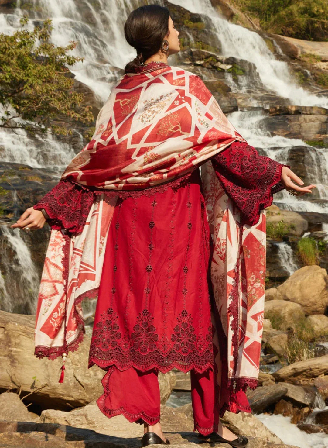 Dahlia Red Embroidered Lawn Suit – RAAZ 3PC Unstitched Summer Festive