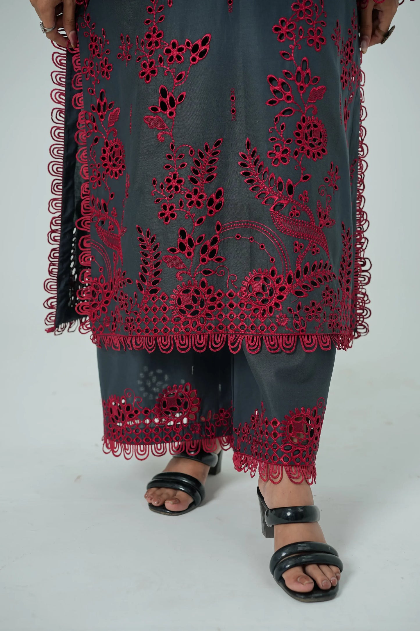 Raaz Gulnaar (3-Piece)