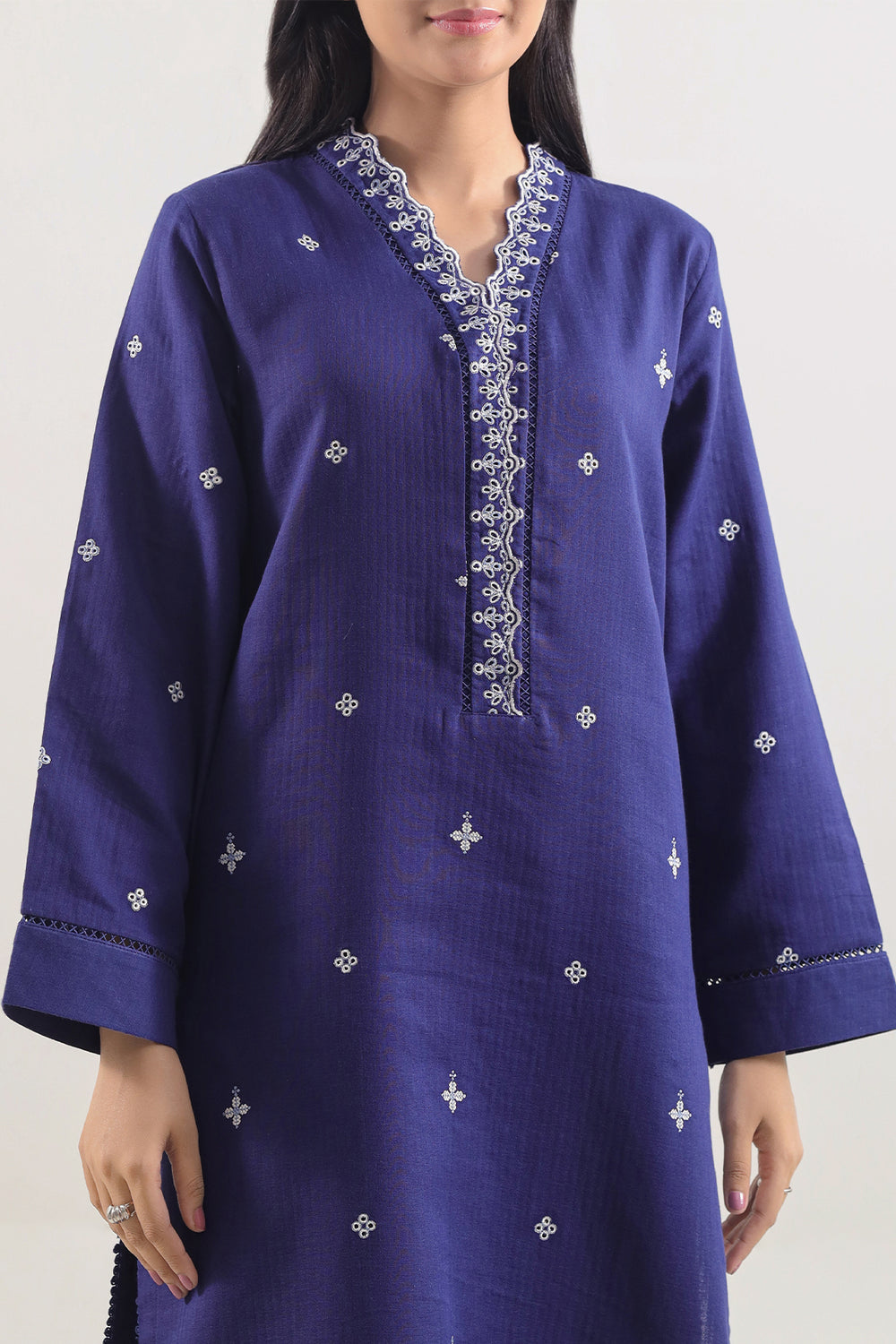 Raaz Sapphire Grace